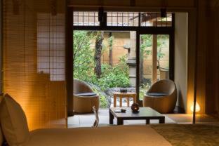 Nazuna 二条城 旅館 4*